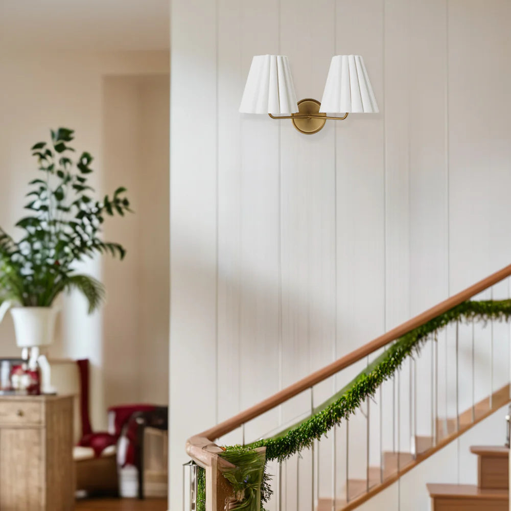 14 Christmas Entryway Decoration Ideas to Try This Year