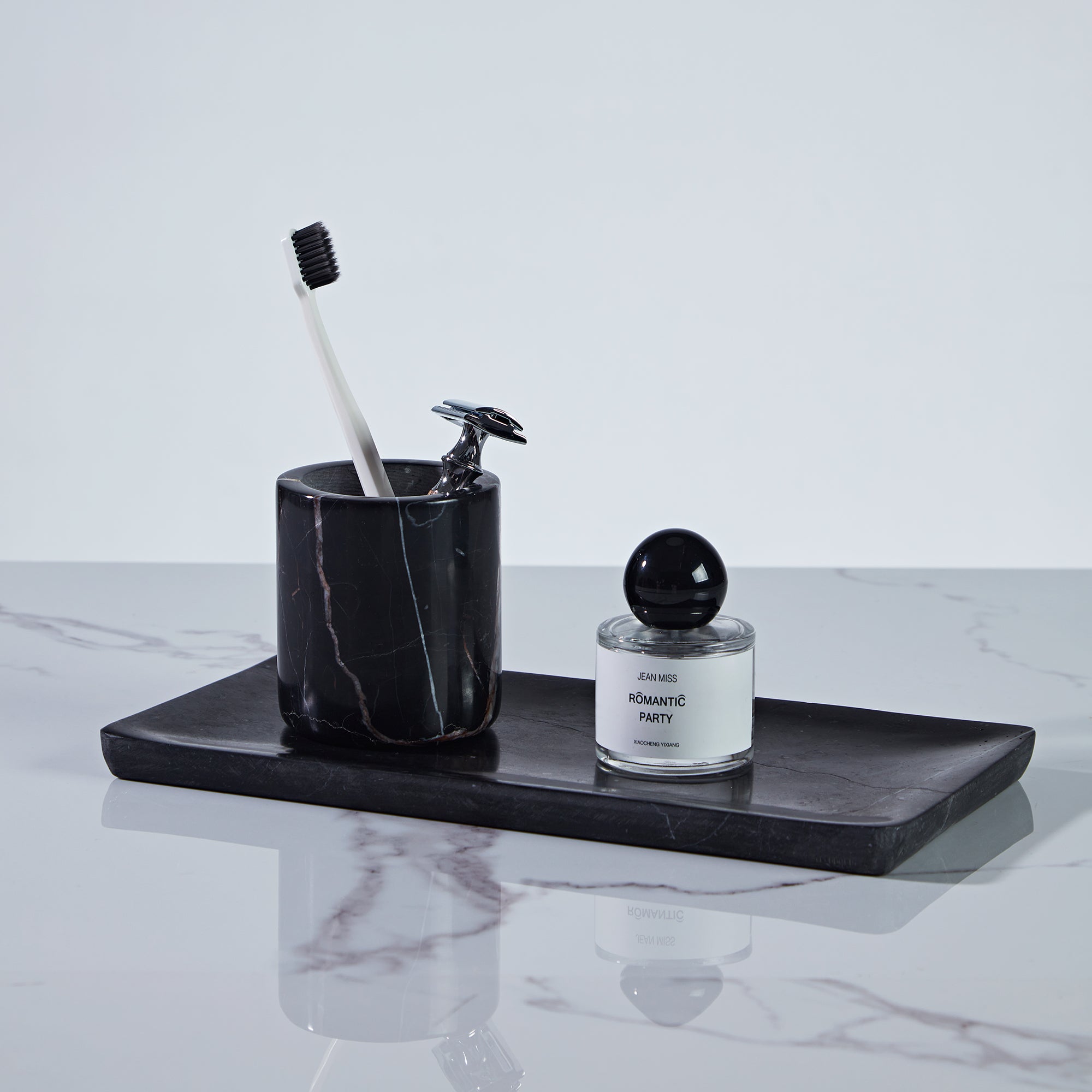 Handcrafted Black Marquina Marble Bath Accessories - Unique and Chic Bathroom Supplies for Elegant Decor