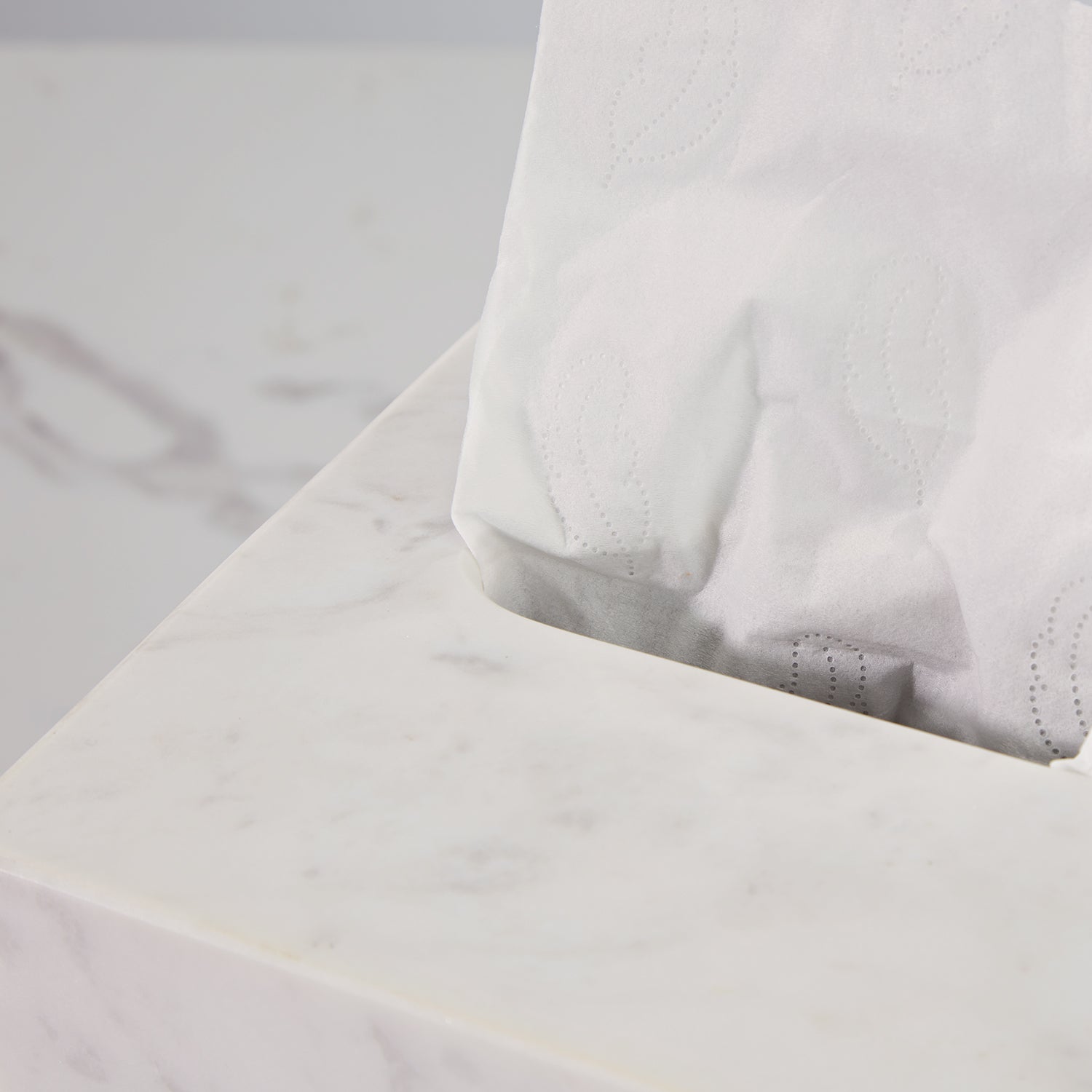 Polished Arabascato Marble Bath Accessories with Stainless Steel Pump - Elegant Decor for Marble Bathrooms, Featuring Unique Veining