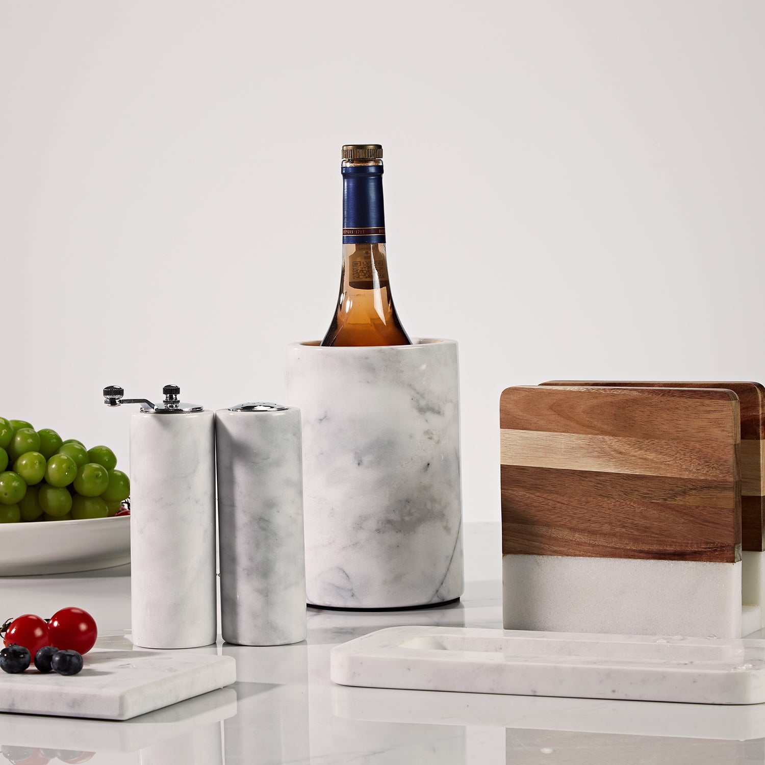 Modern Wood and Marble Napkin Holder - White Marble and Mango Wood Design for Stylish Kitchen and Dining Room Napkin Rings