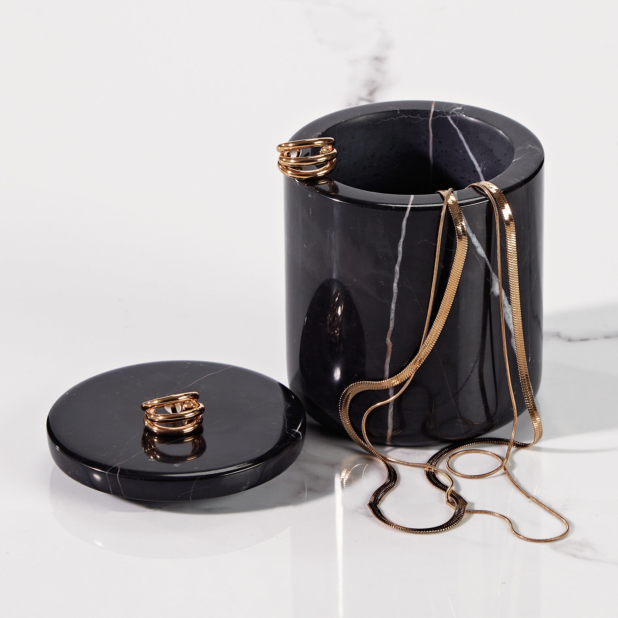 Handcrafted Black Marquina Marble Bath Accessories - Unique and Chic Bathroom Supplies for Elegant Decor