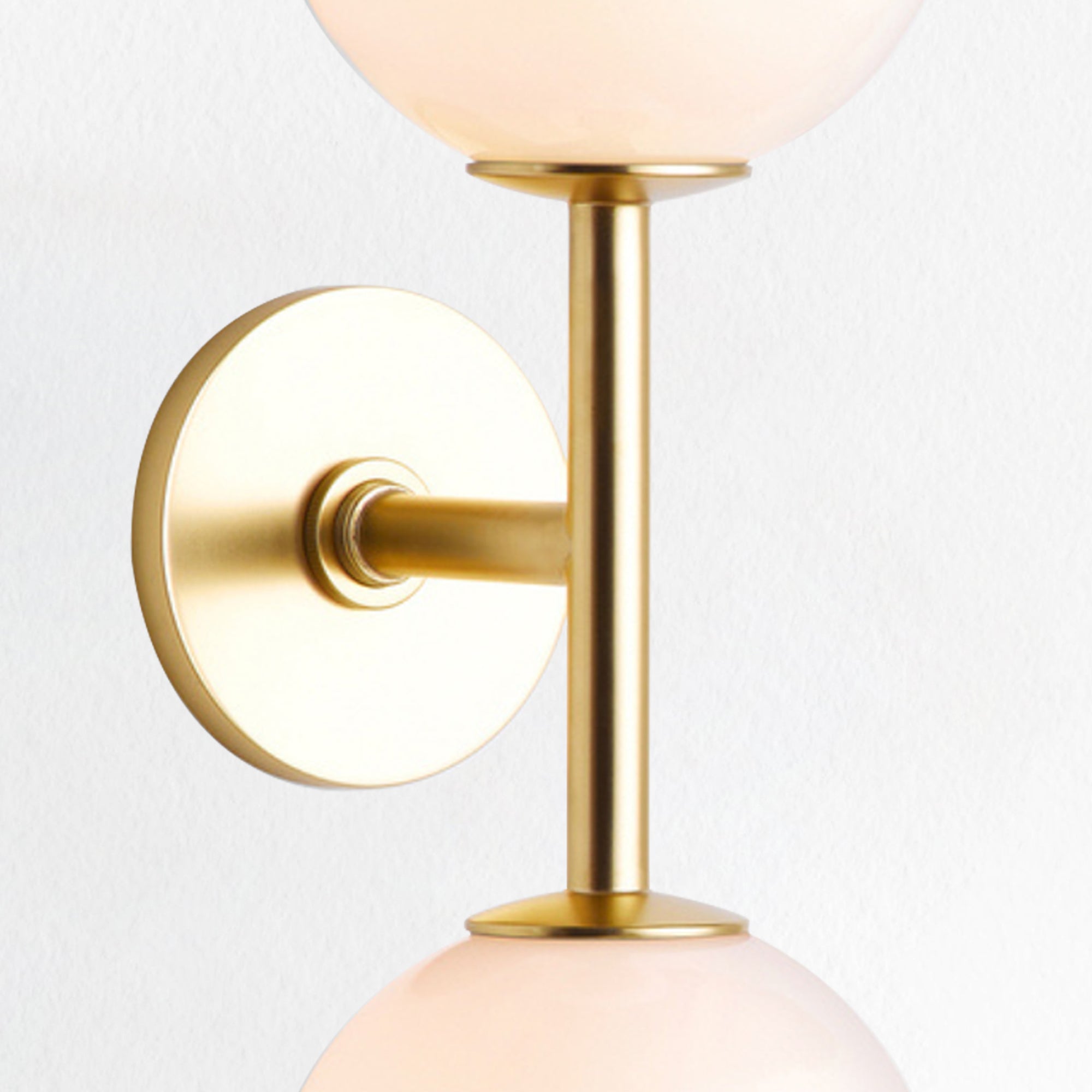 Double-ended Pole Ball, Double Sconce