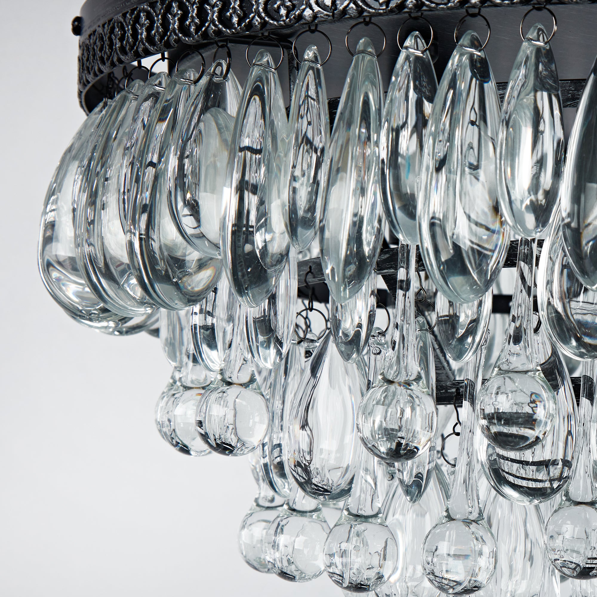 Raindrop Elegance Crystal Flush Mount - Faceted-Glass Crystals and Rain Drop Display for Bedroom and Living Room Lighting