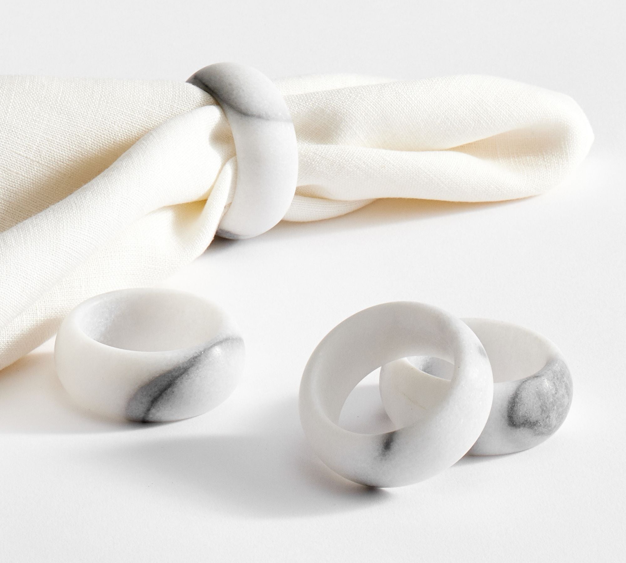 providence-marble-napkin-rings-set-of-4-xl_1.jpg