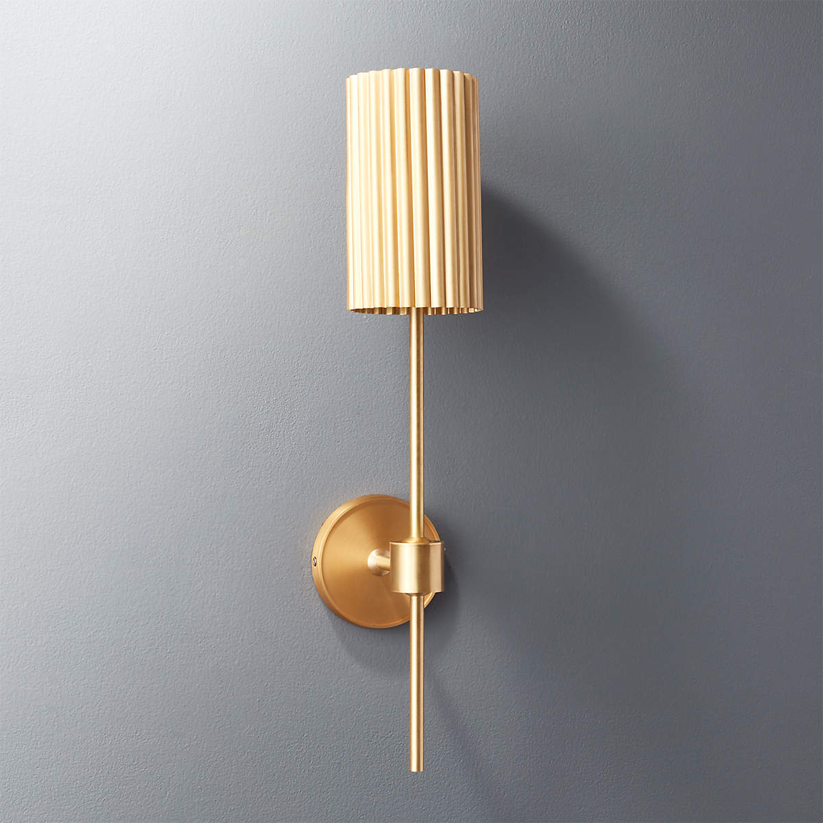 fluted-gold-wall-sconce.jpg